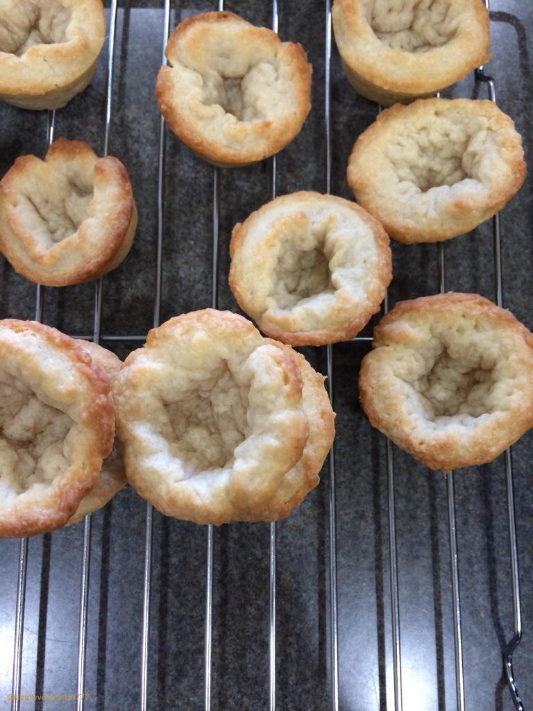 Walnut Dessert Tartlets with Tart Dough Recipe