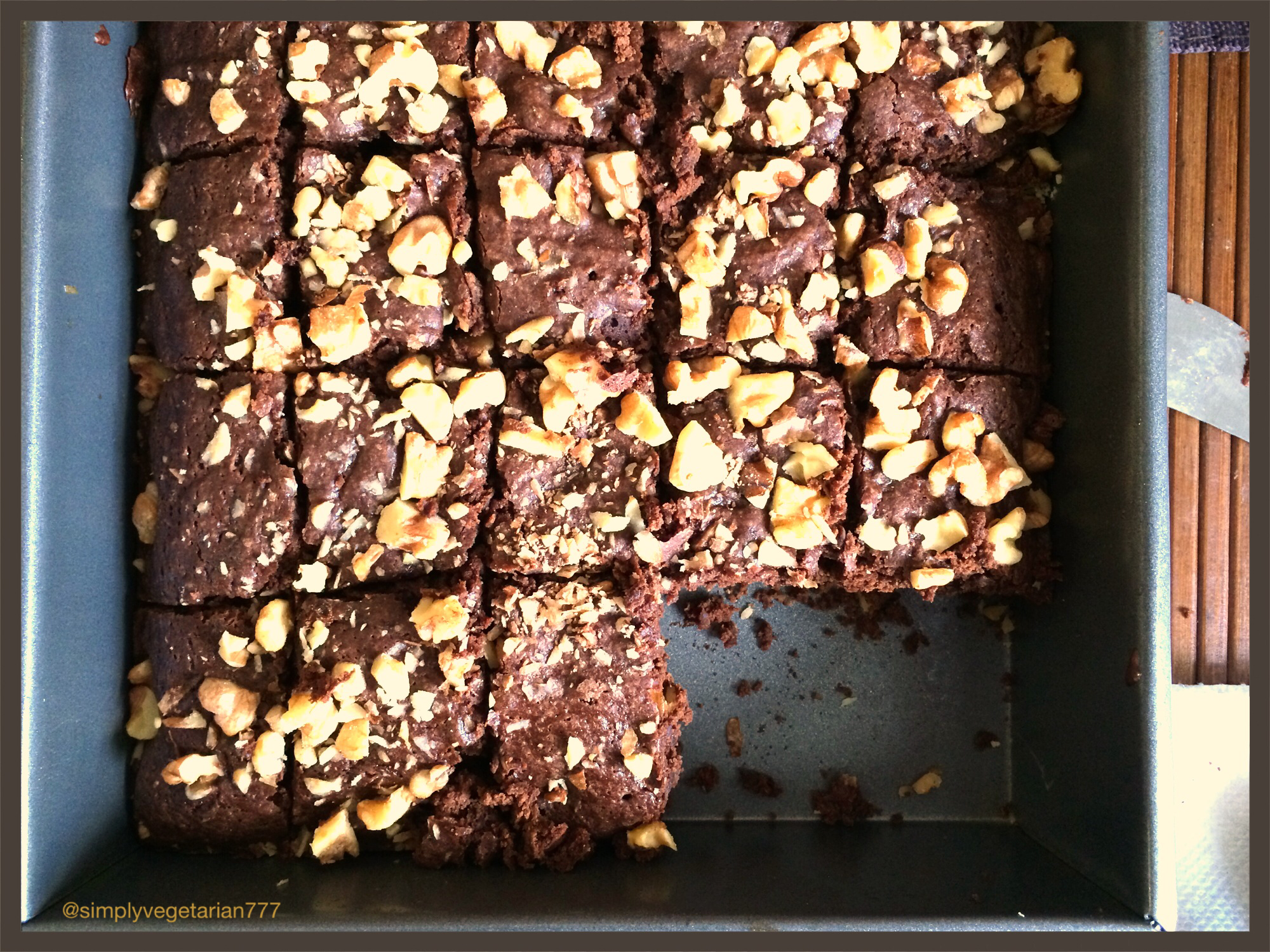 Brownie - Chocolate Walnut – Crave by Leena