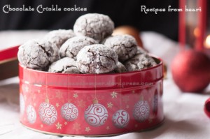 Chocolate Crinkle Cookies by Parvathy