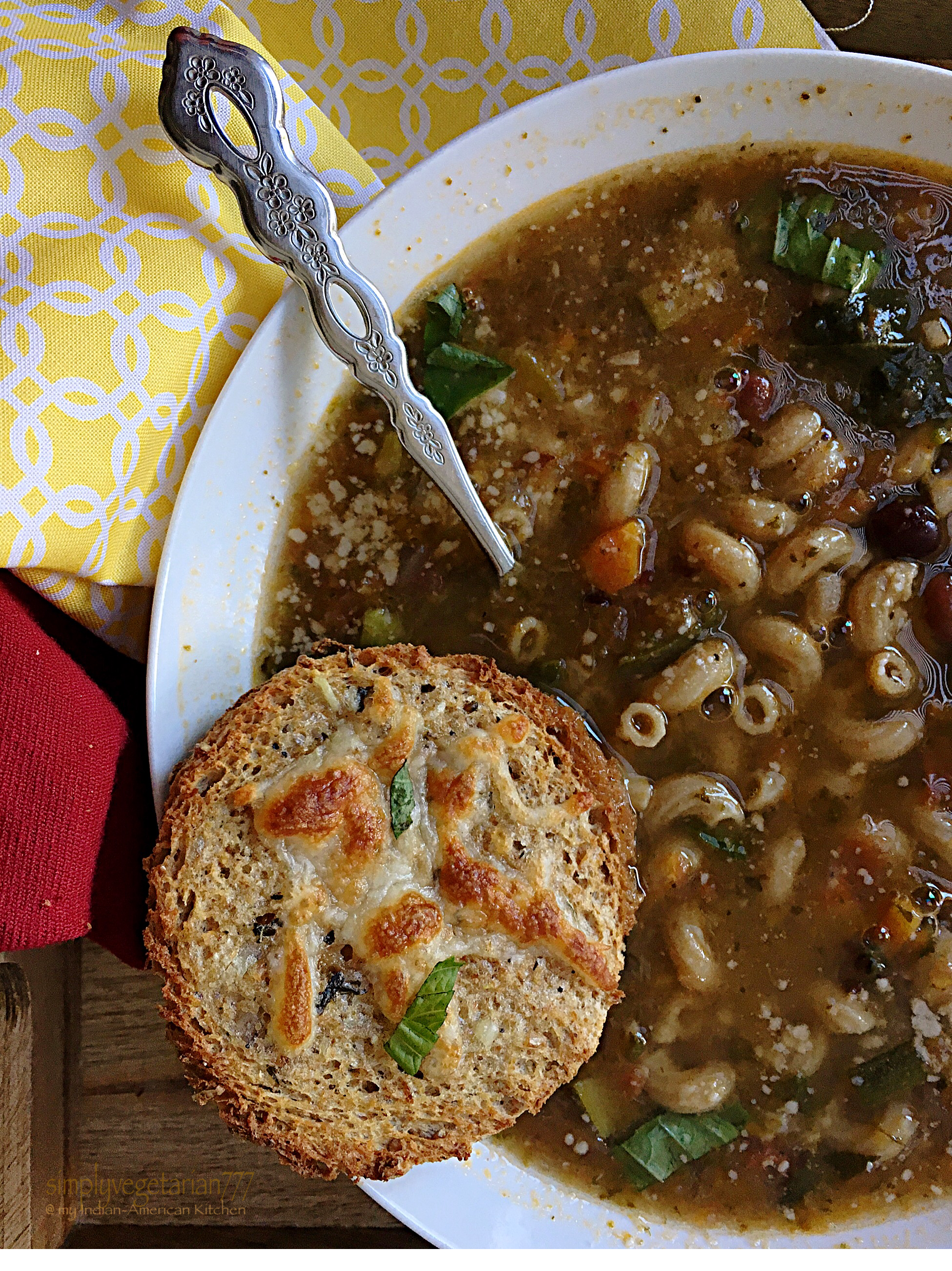 Home-Style Minestrone Soup