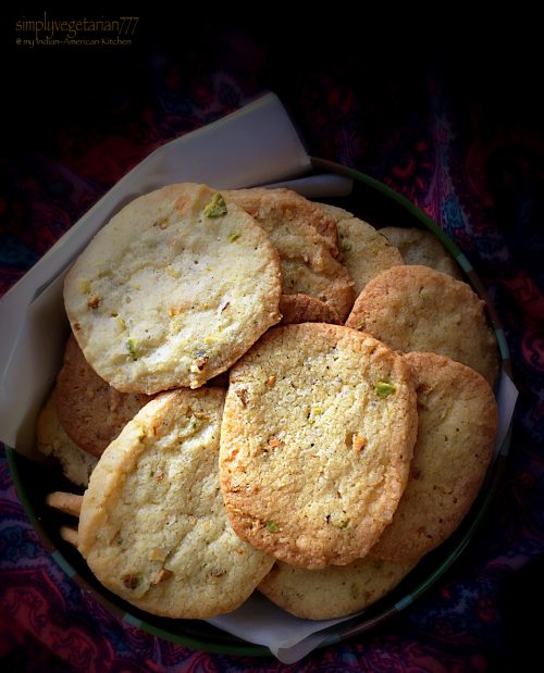 Kesar Pista Elaichi Biscuits - Eggless