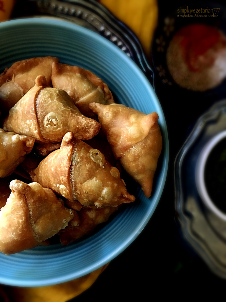 Punjabi Aloo Matar Samosa