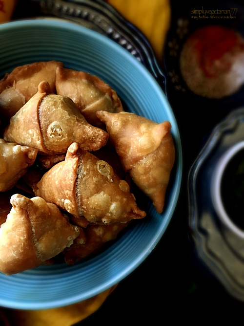 Punjabi Aloo Matar Samosa