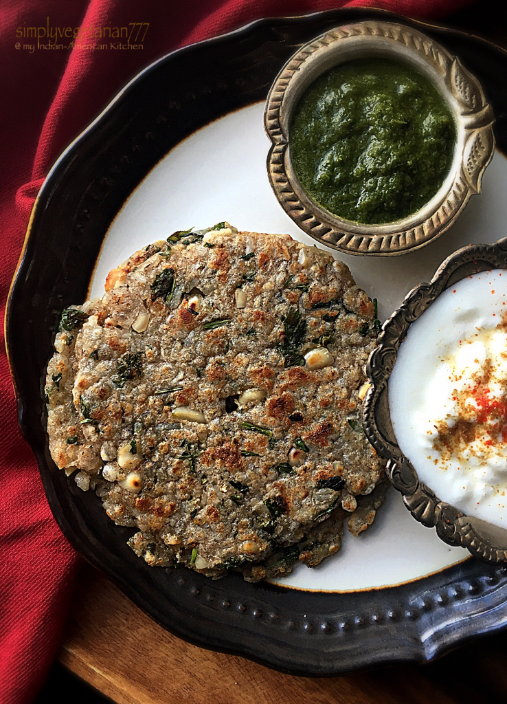 Paneer Sabudana Thalipeeth / Cheese Sago Flat Breads, Gluten Free