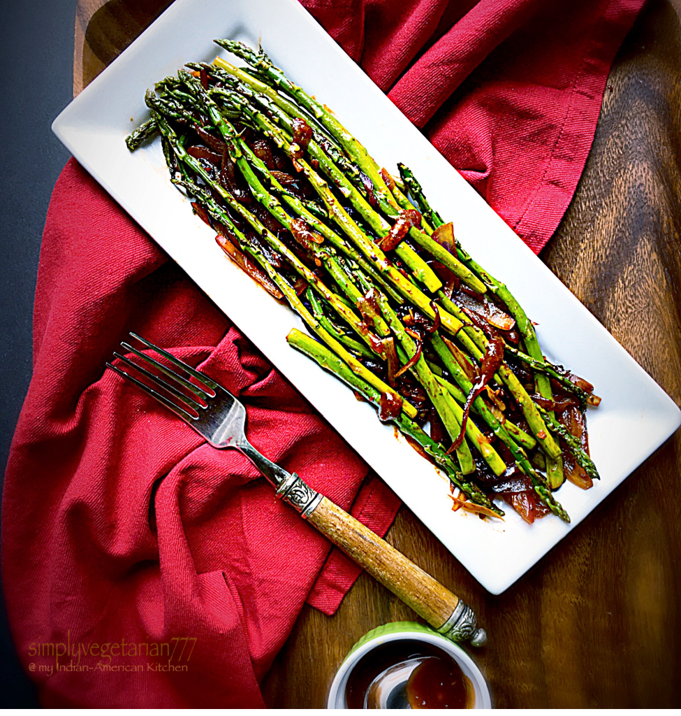 Pan Grilled Asparagus in Barbecue Sauce