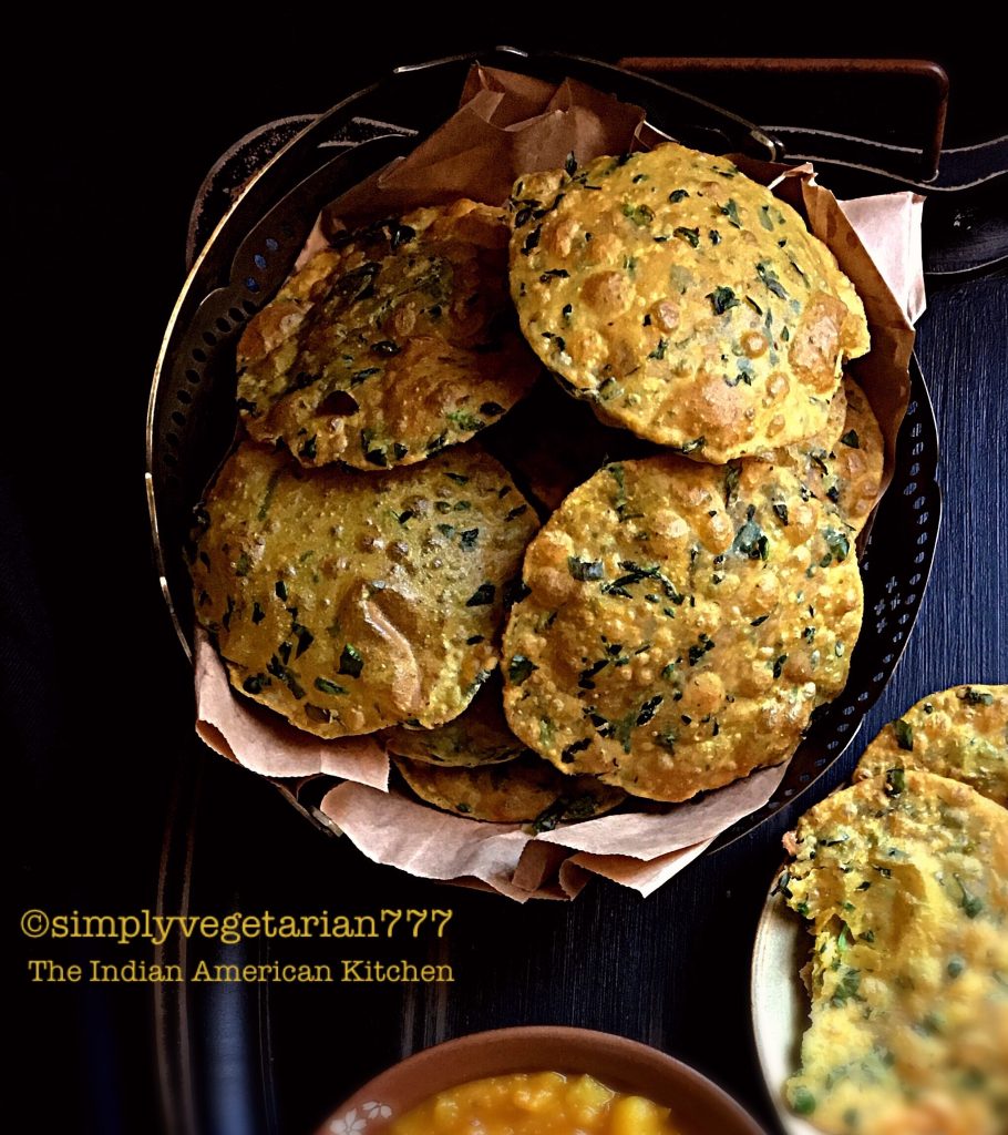 Methi Masala Poori & Hing Wale Aloo