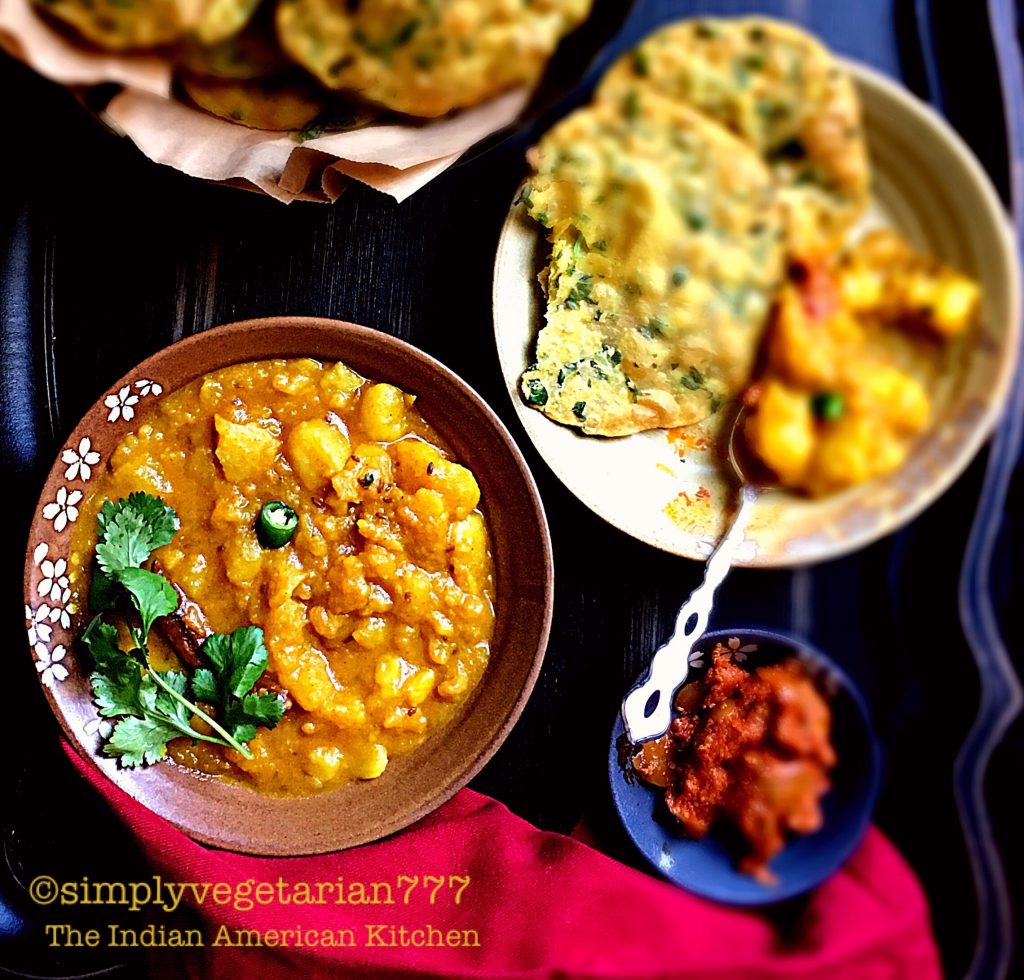 Methi Masala Poori & Hing Wale Aloo