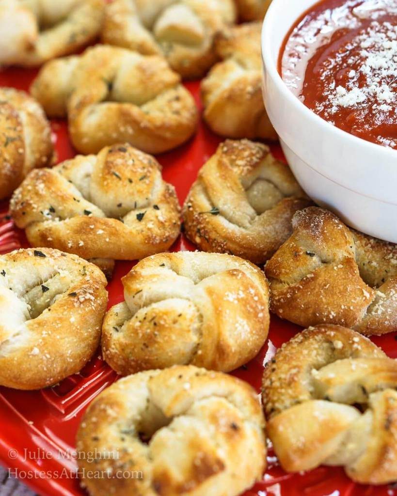 Pizza Knots