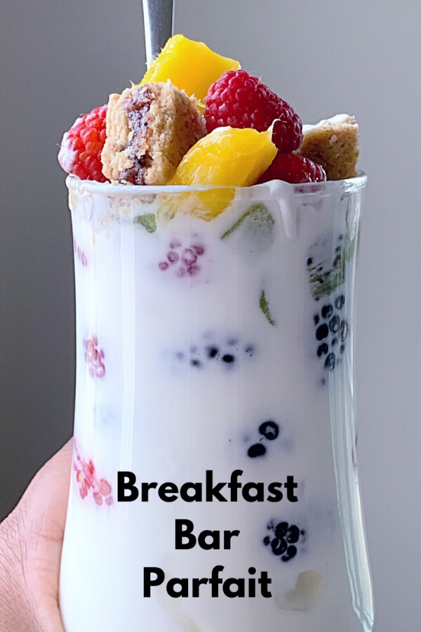 This Breakfast Bar Parfait is perfect for your delicious breakfast needs or late night healthier dessert. It is made with Betty Lou's Fruit Bars bought from Walmart. #bettylous #BettyLousAtWalmart #PMedia #ad #breakfast #healthydessert #parfait