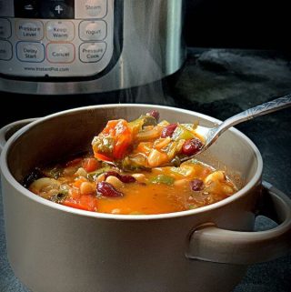 olive garden style minestrone soup