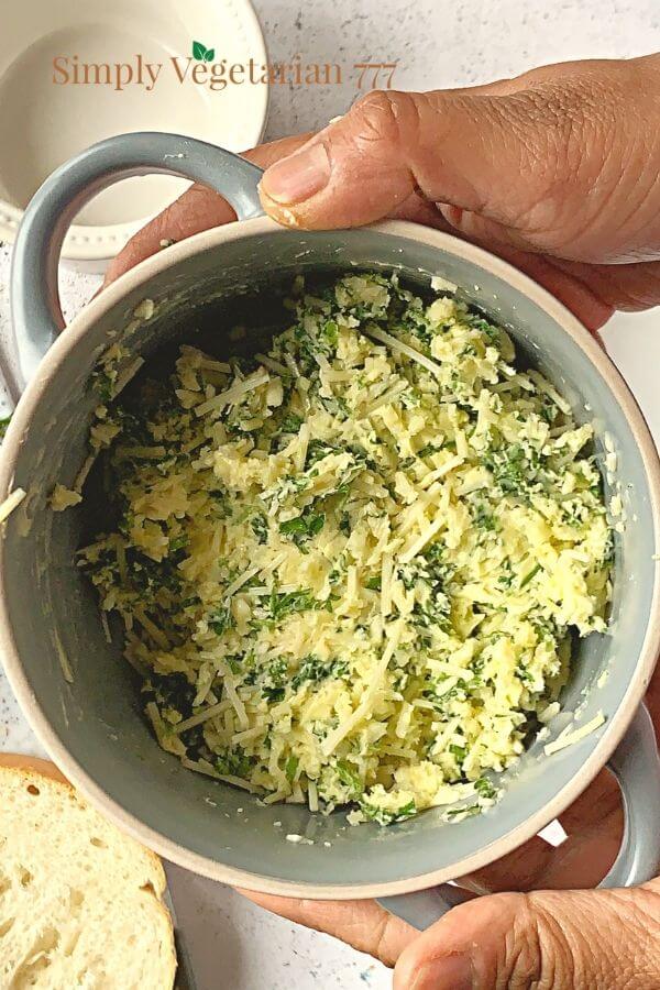 How to make Garlic Butter at home?