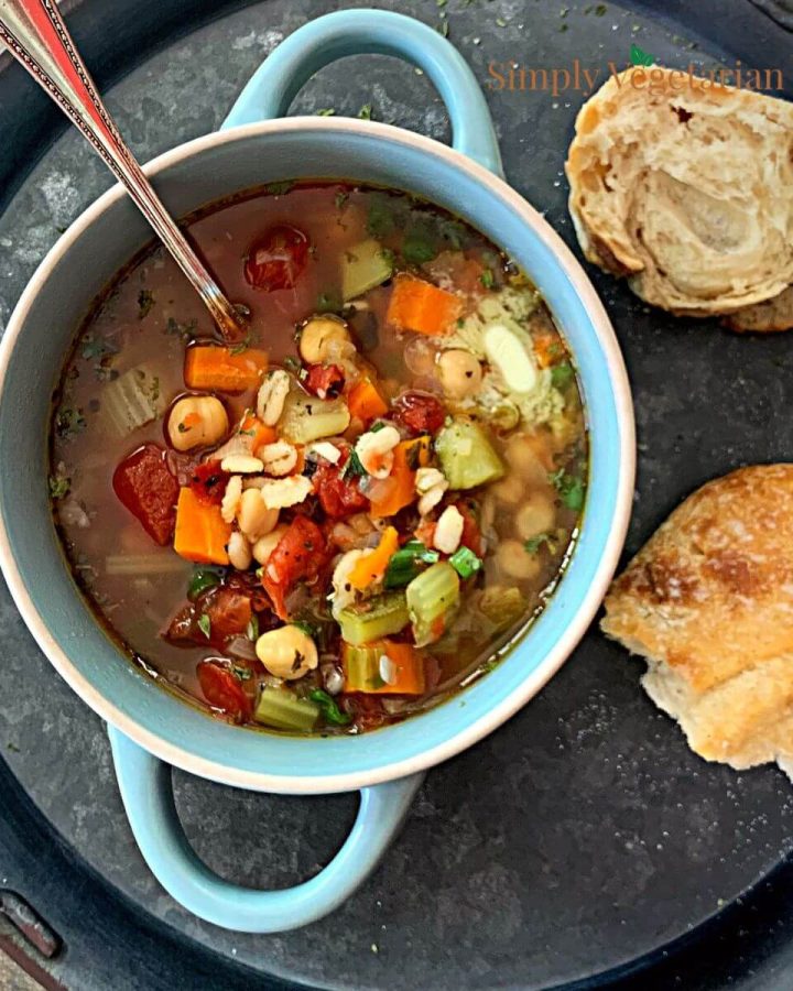 How to make vegetable barley soup in instant pot?