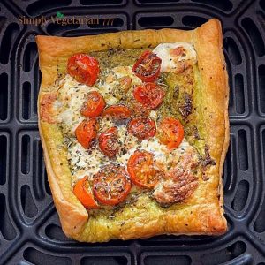 Air Fryer Puff Pastry Pizza Recipe